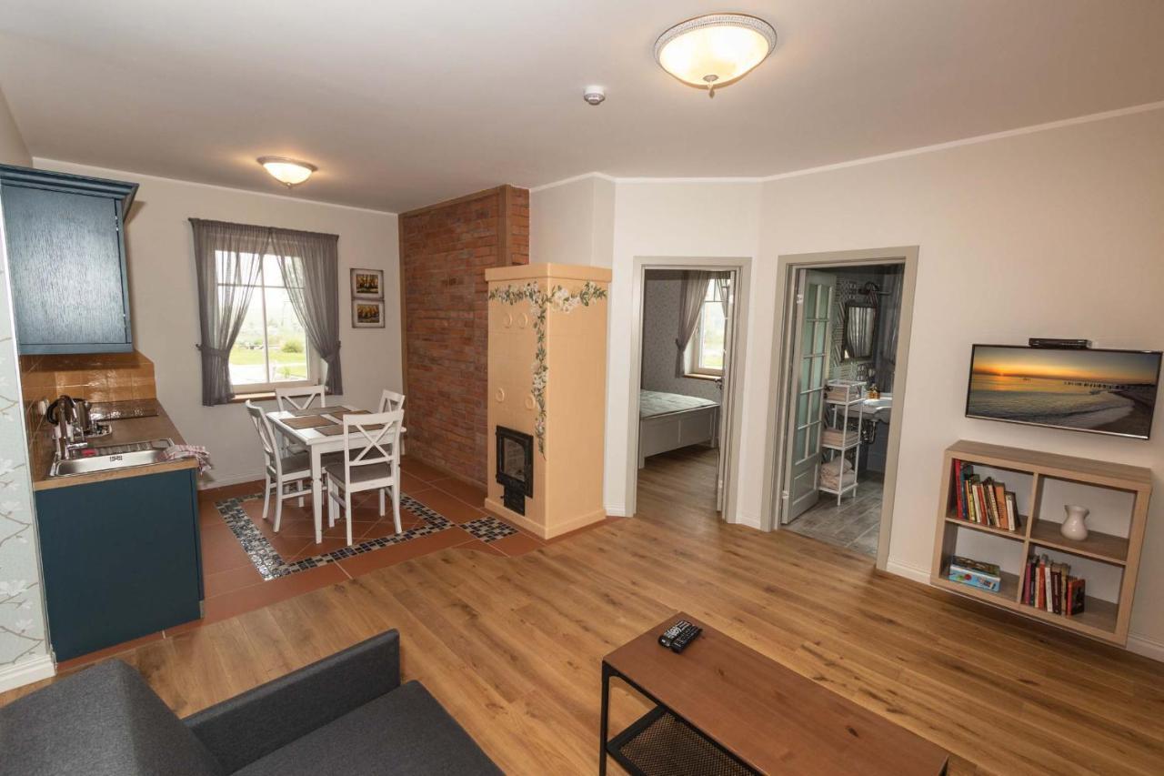 Melnmuize Apartment Karkle Luaran gambar